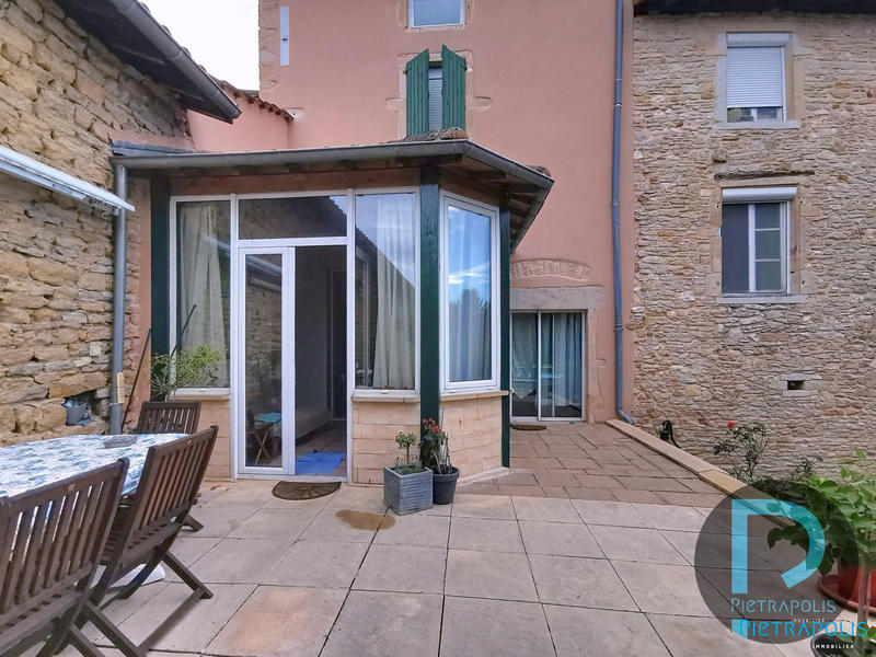 Maison ancienne - 193 m² - 6 pièces