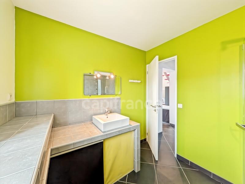 Maison - 121 m² - 5 pièces