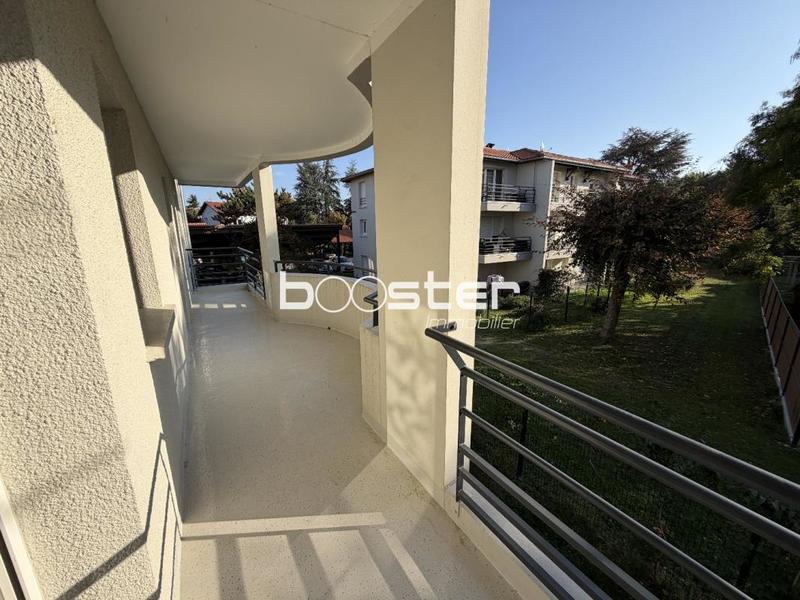 Appartement ancien - 65 m² - 3 pièces