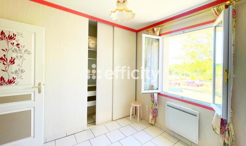 Maison - 93 m² - 5 pièces