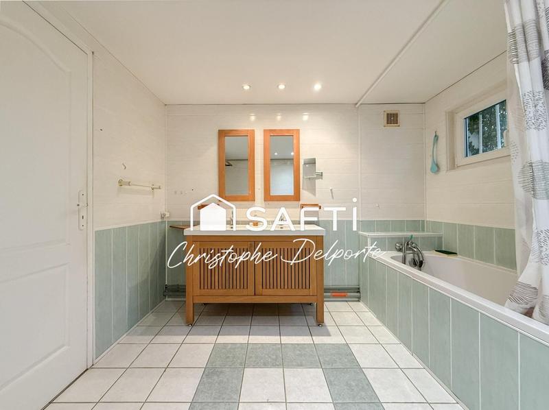 Maison - 120 m² - 5 pièces