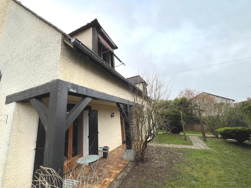 Maison - 127 m² - 5 pièces