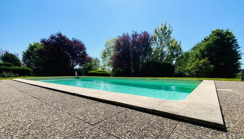 Villa - 200 m² - 7 pièces