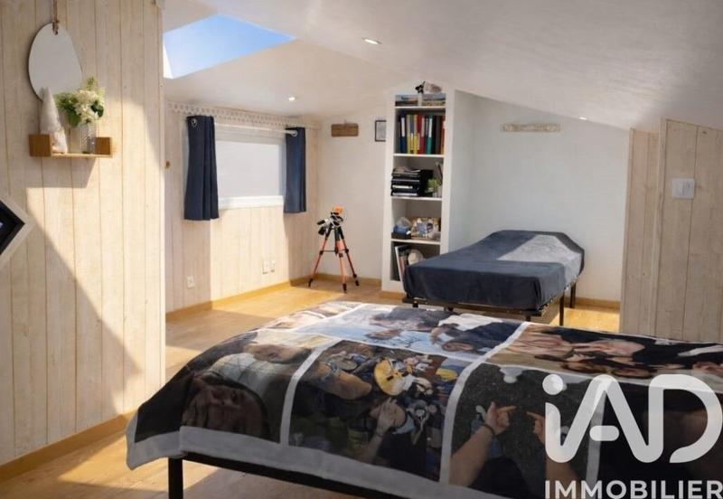 Maison - 187 m² - 8 pièces