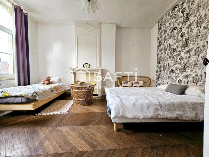 Maison - 131 m² - 7 pièces