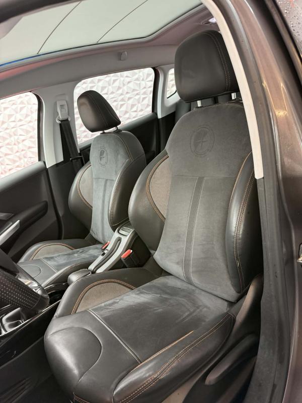 Peugeot 2008 1.2 Thp 110 Cv. 12v s&amp;S 5hb
