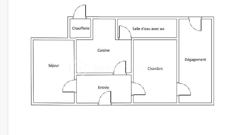 Maison traditionnelle - 162 m² - 7 pièces