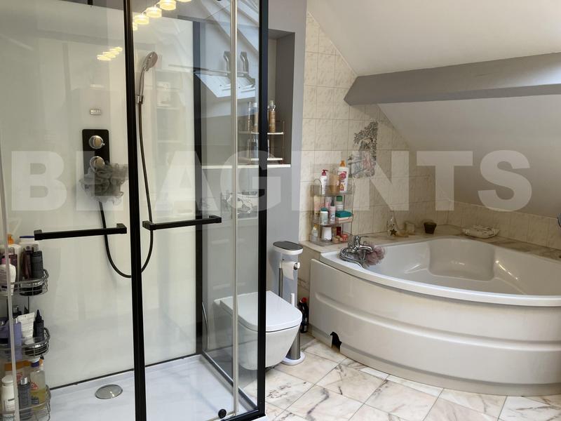 Maison - 176 m² - 6 pièces