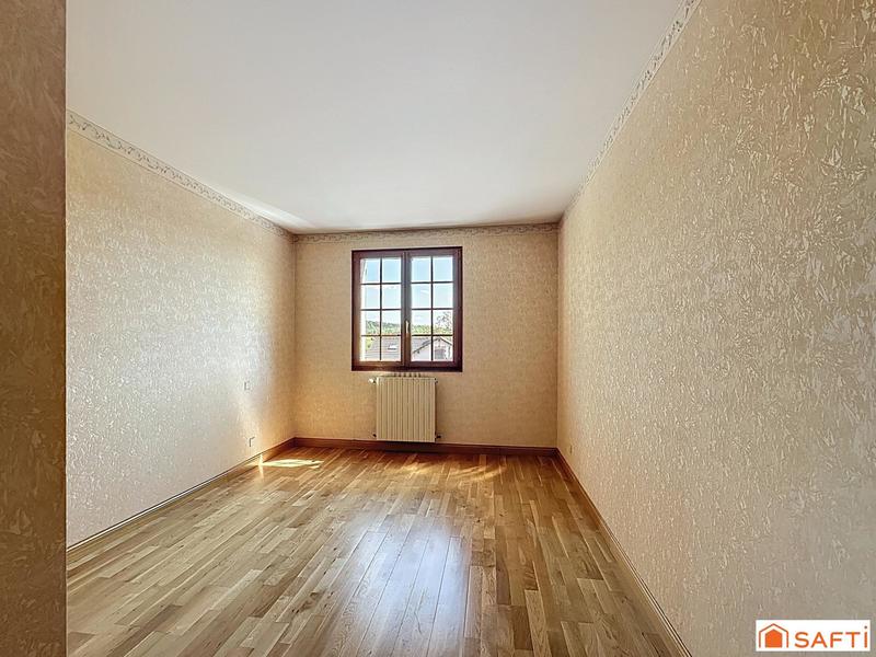 Maison - 207 m² - 8 pièces