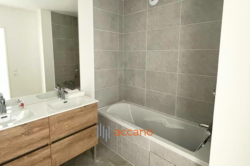 Appartement - 84 m² - 4 pièces