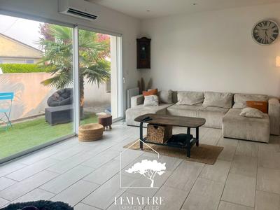 Maison - 84 m² - 3 pièces