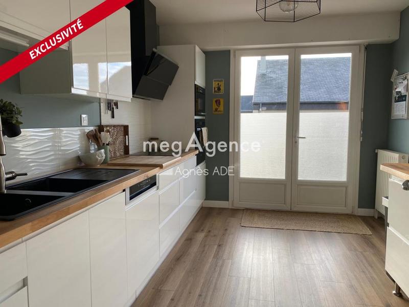 Maison - 121 m² - 5 pièces