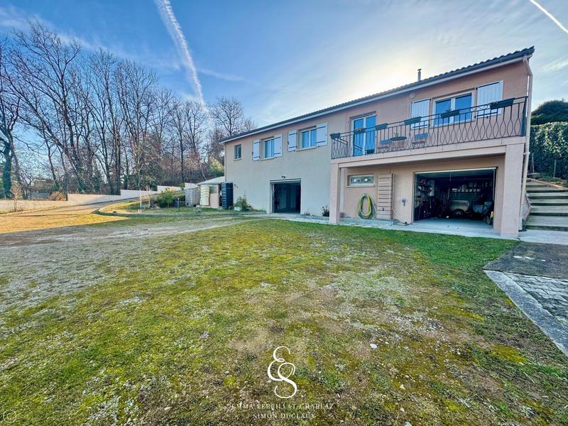 Maison - 106 m² - 5 pièces