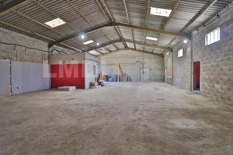 Maison - 269 m² - 10 pièces