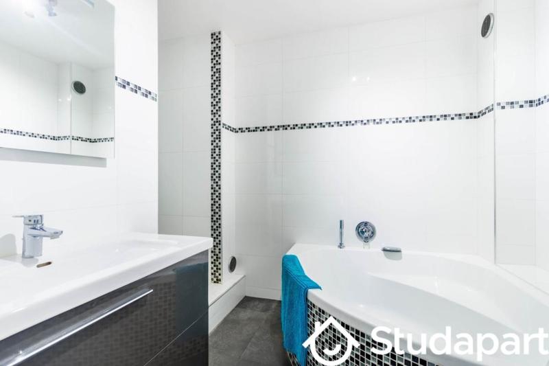 Appartement - 75 m² - 3 pièces