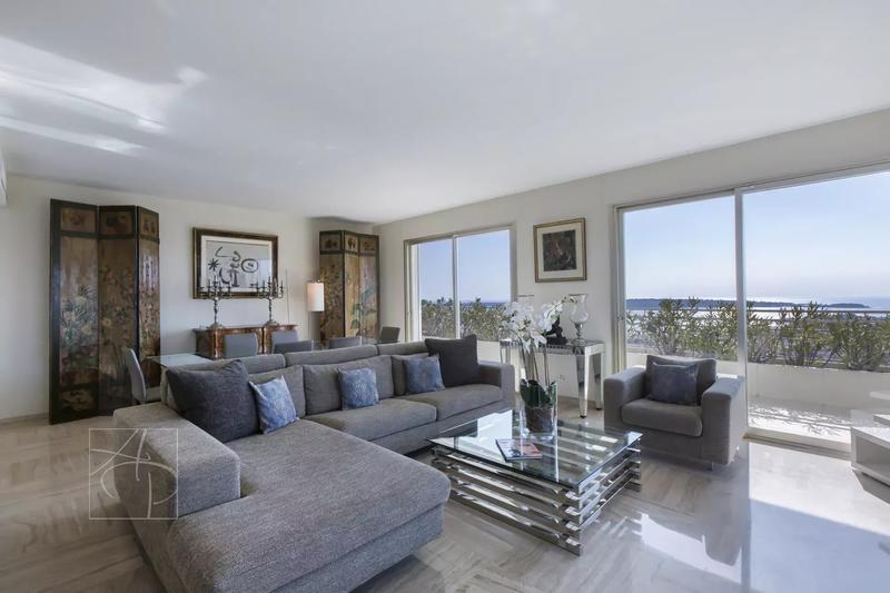 Appartement - 163 m² - 5 pièces