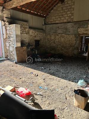 Grange - 83 m² - 1 pièce