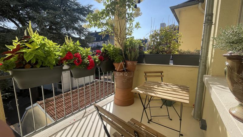 Appartement bourgeois - 143 m² - 5 pièces