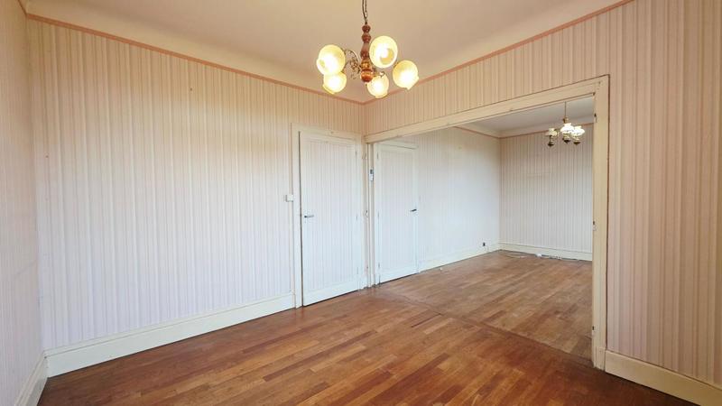 Maison - 105 m² - 5 pièces