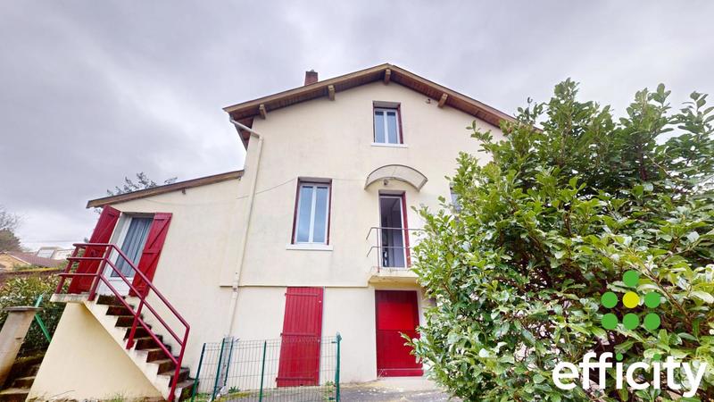 Pavillon - 140 m² - 5 pièces