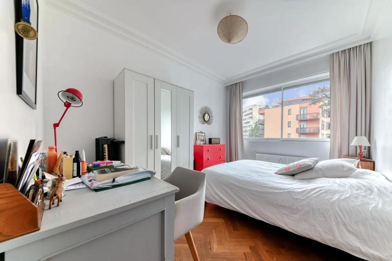 Appartement - 155 m² - 8 pièces