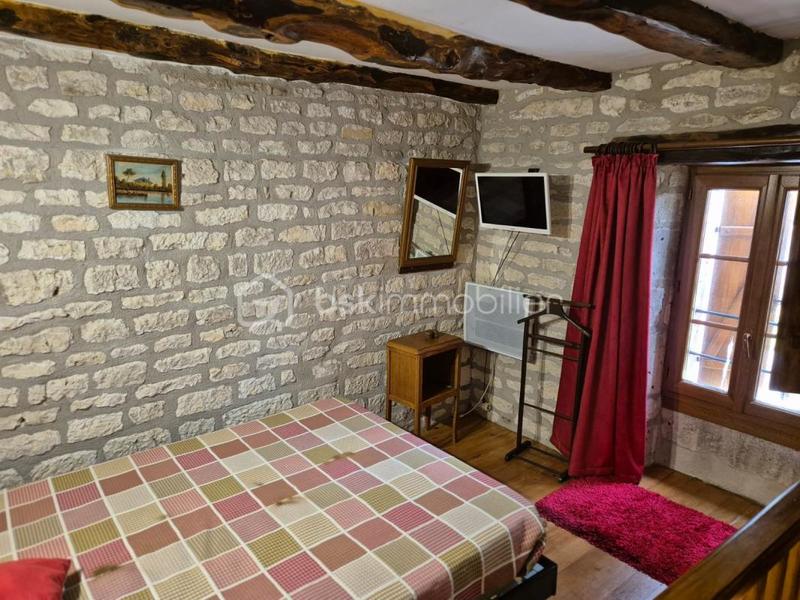 Demeure - 155 m² - 6 pièces