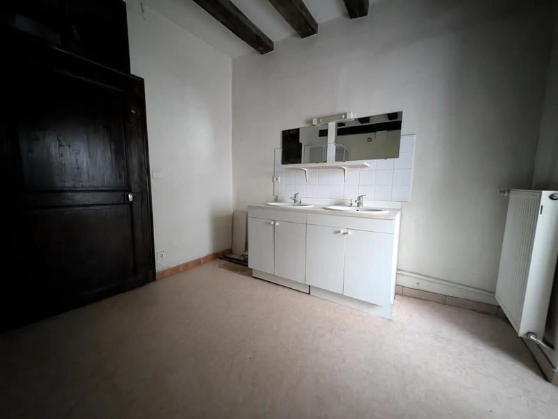 Demeure - 80 m² - 4 pièces