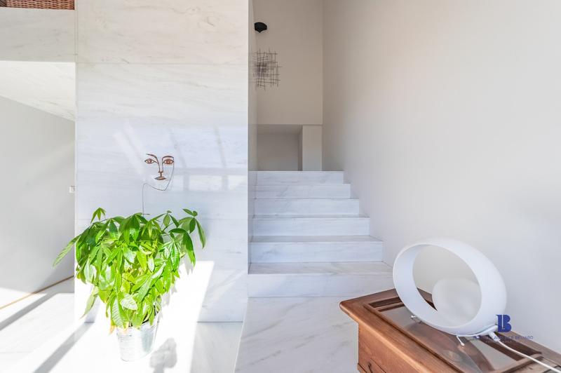 Appartement - 153 m² - 6 pièces