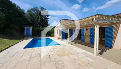 Maison - 190 m² - 7 pièces