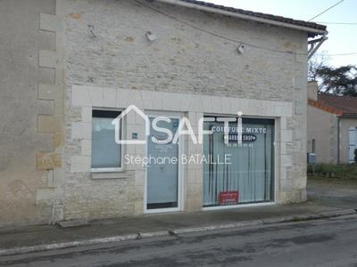 Local commercial - 49 m² - 2 pièces