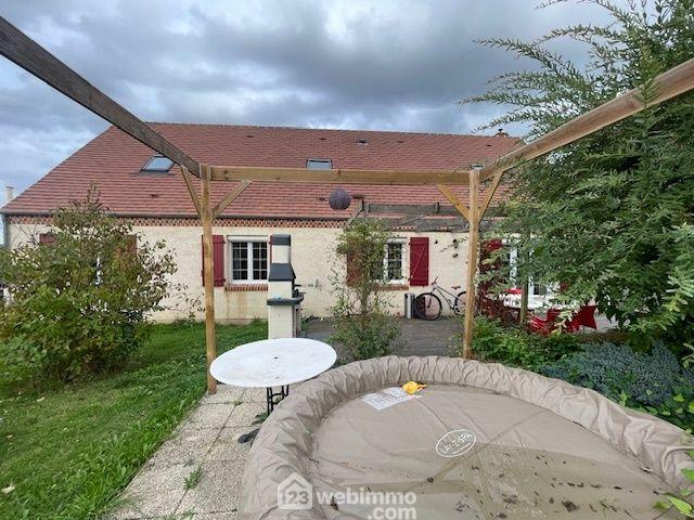 Maison - 177 m² - 8 pièces