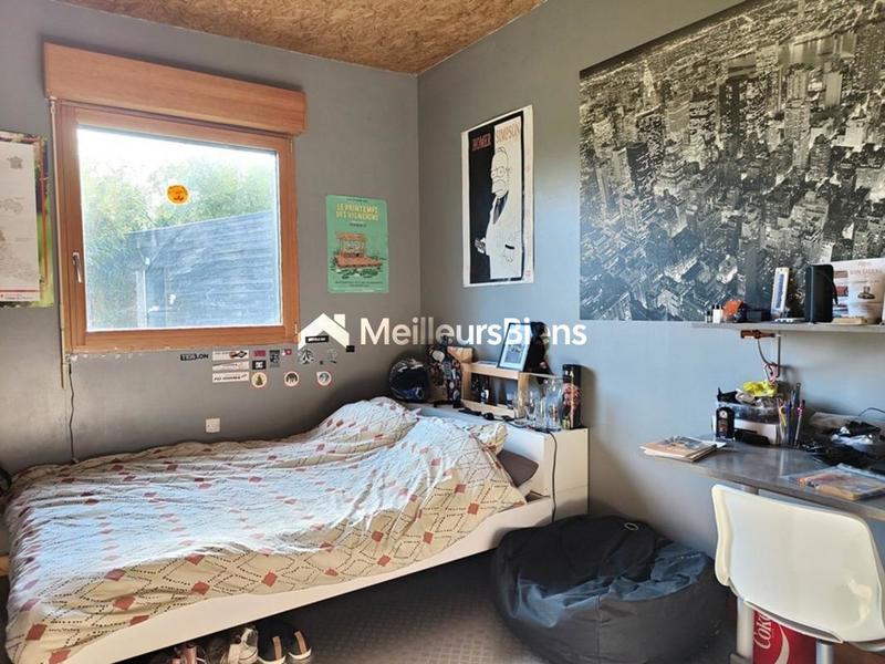 Propriété - 122 m² - 4 pièces