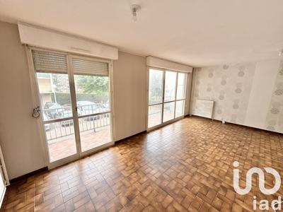 Appartement - 83 m² - 3 pièces