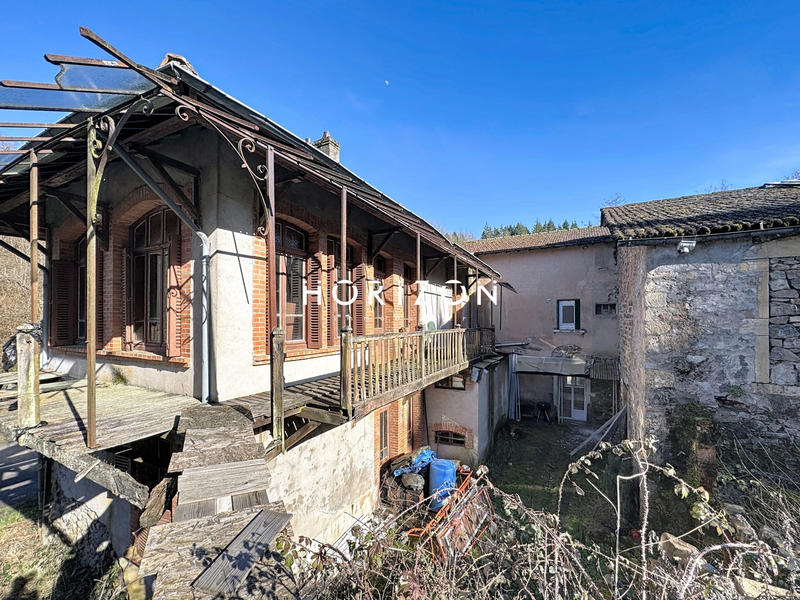 Maison ancienne - 162 m² - 6 pièces