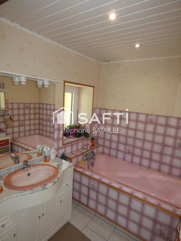 Maison - 120 m² - 5 pièces