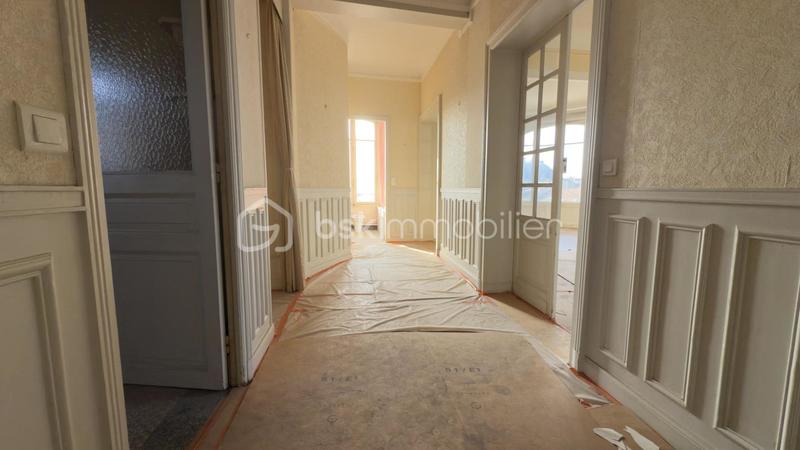 Appartement - 147 m² - 5 pièces