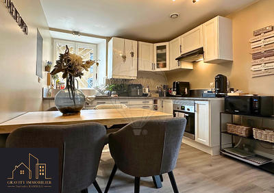 Appartement - 76 m² - 3 pièces