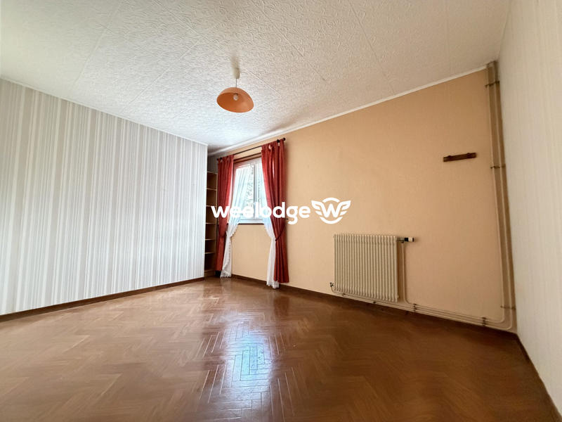 Maison - 142 m² - 6 pièces