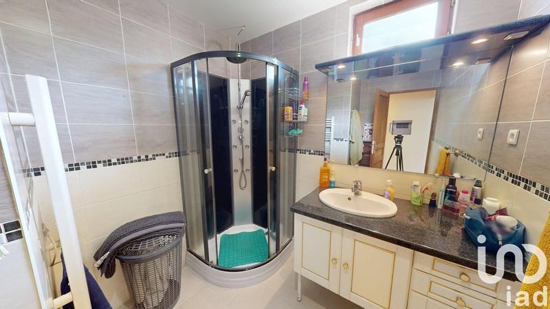 Maison - 300 m² - 14 pièces