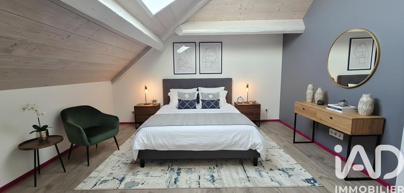 Duplex - 93 m² - 5 pièces