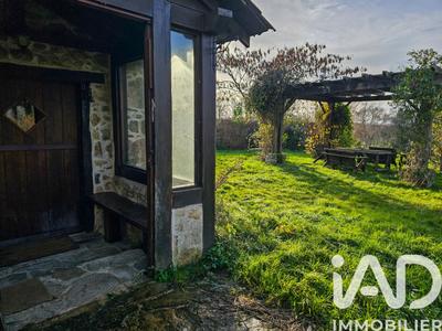 Maison - 409 m² - 12 pièces