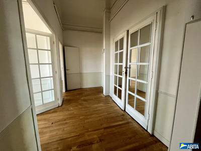Appartement - 140 m² - 4 pièces