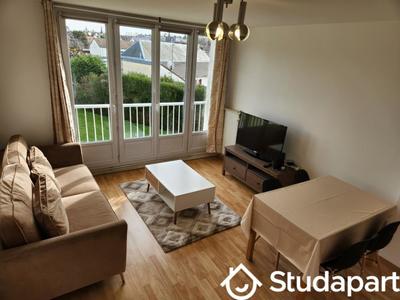 Chambre - 9 m² - 1 pièce