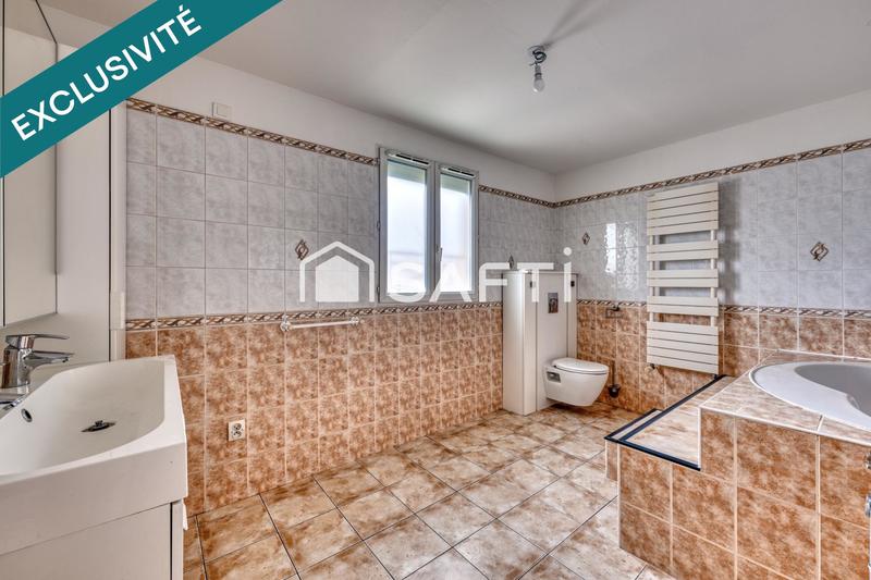 Maison - 120 m² - 4 pièces