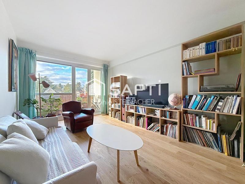 Appartement - 82 m² - 4 pièces