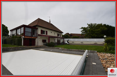 Maison - 183 m² - 6 pièces