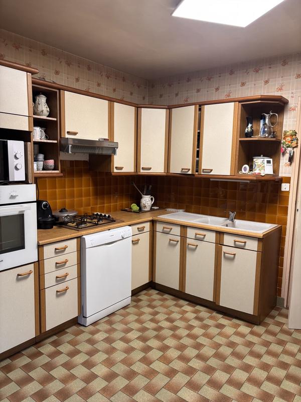 Maison - 122 m² - 6 pièces