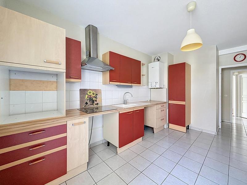 Appartement - 79 m² - 3 pièces