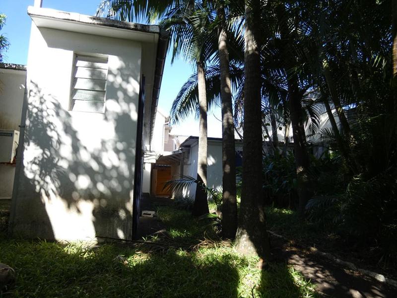 Maison - 280 m² - 9 pièces