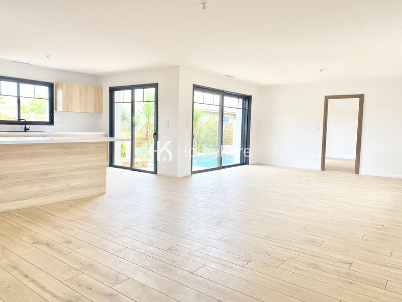 Maison - 150 m² - 5 pièces